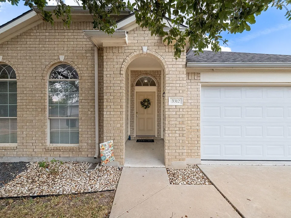 3312 Porter Creek Cv