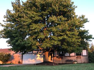 45368 Plum Grove Rd, Macomb, MI 48044