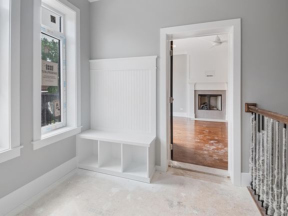 5th image of 4640 N Magnolia Ave #1S