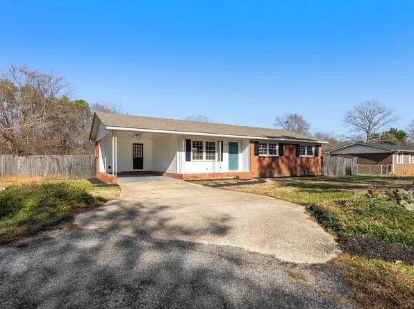 510 W Oconee St, Chesnee, SC 29323