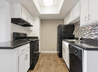 Avenue 8, Mesa, AZ 85210