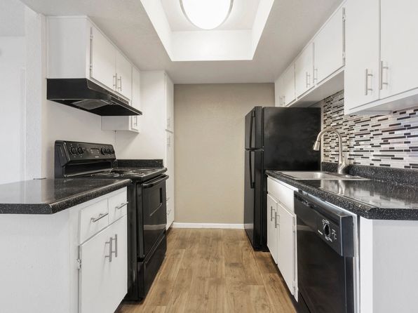 1050 W 8th Ave #277-P