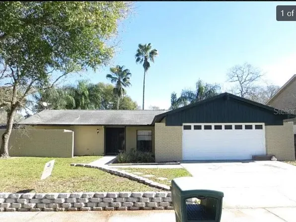 15605 GARDENSIDE LANE, TAMPA, FL 33624