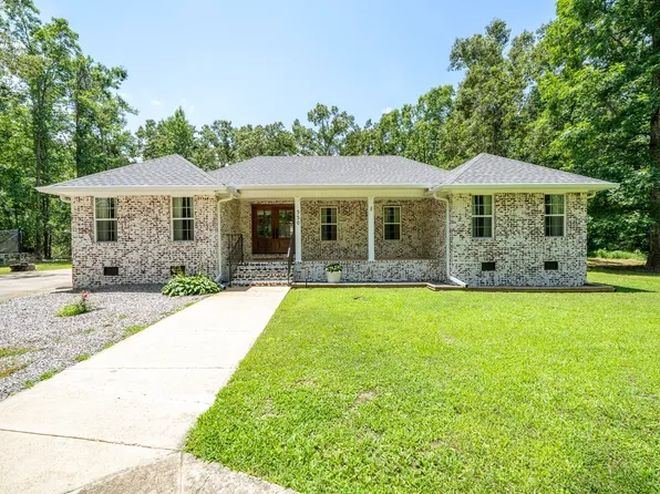 330 Robin Hood Loop, Savannah, TN 38372