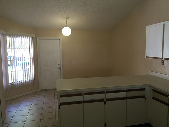 kitchen , dining