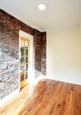 Rented by REAL New York | media 11