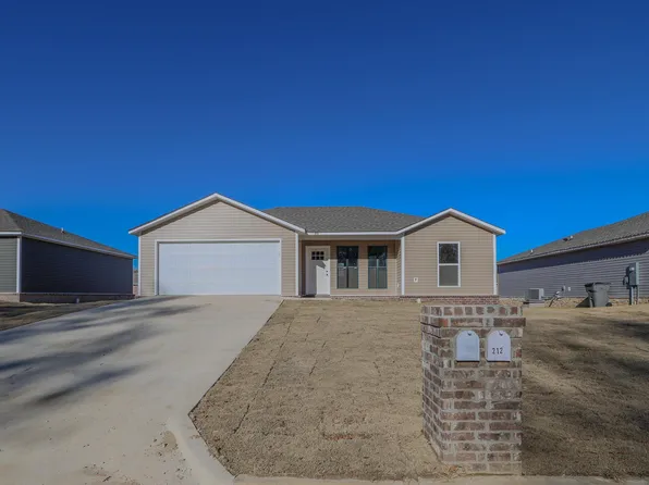 213 Formon Dr, Paragould, AR 72450