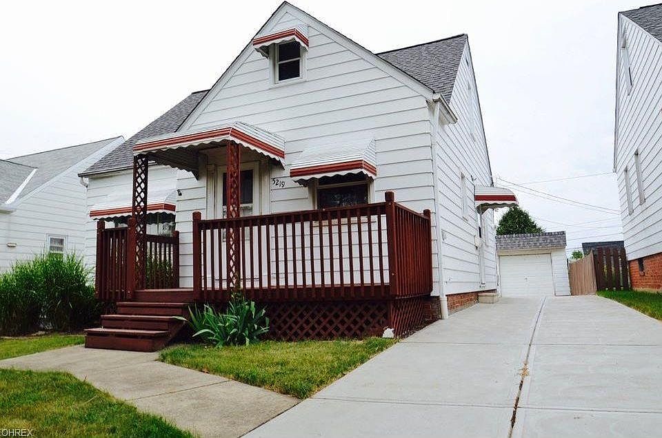 1st image of 5219 E 115th St