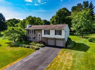 425 Aderhold Rd, Saxonburg, PA 16056