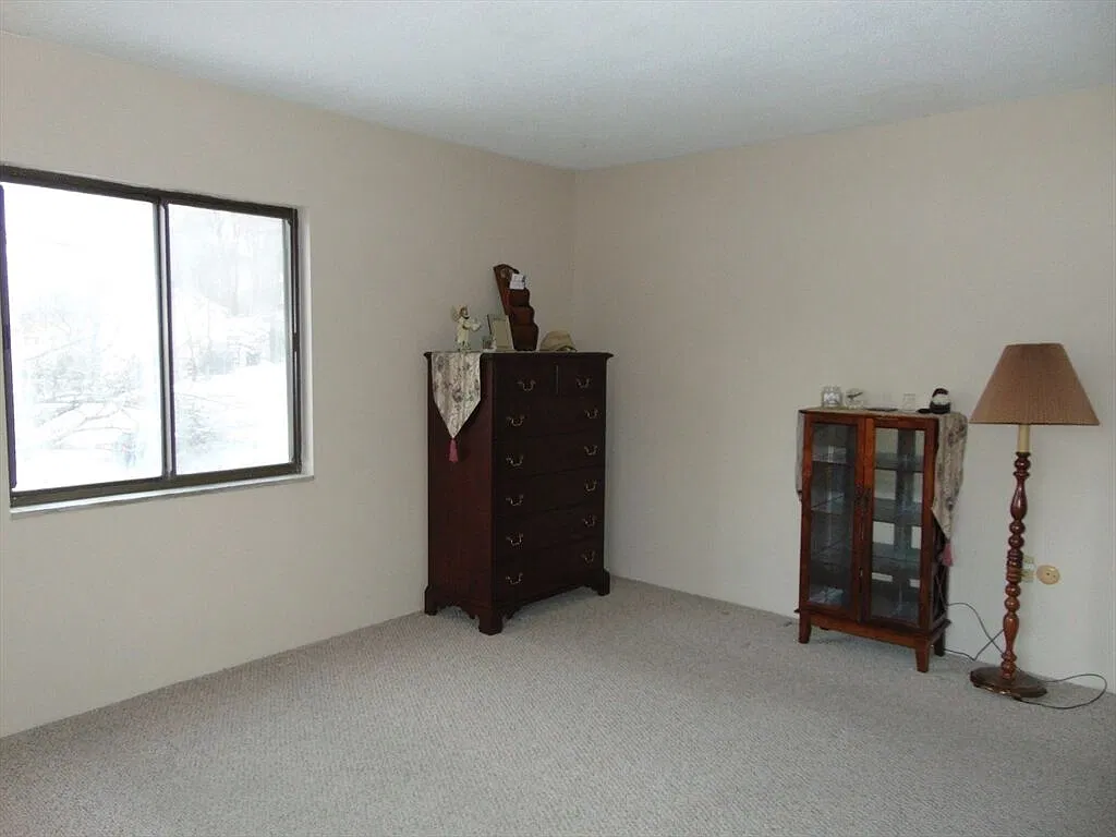 2 bed, $2,250 — Photo 1