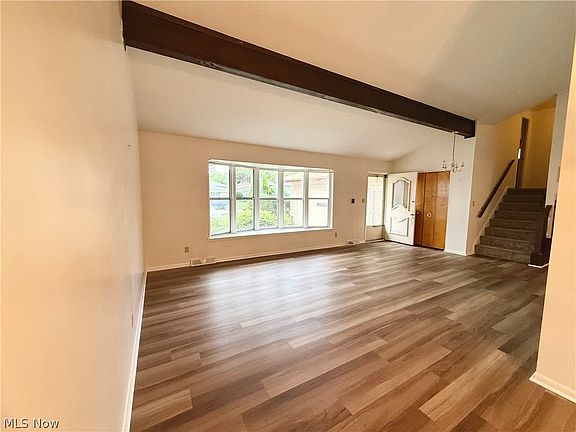 5th image of 22231 Marleen Dr