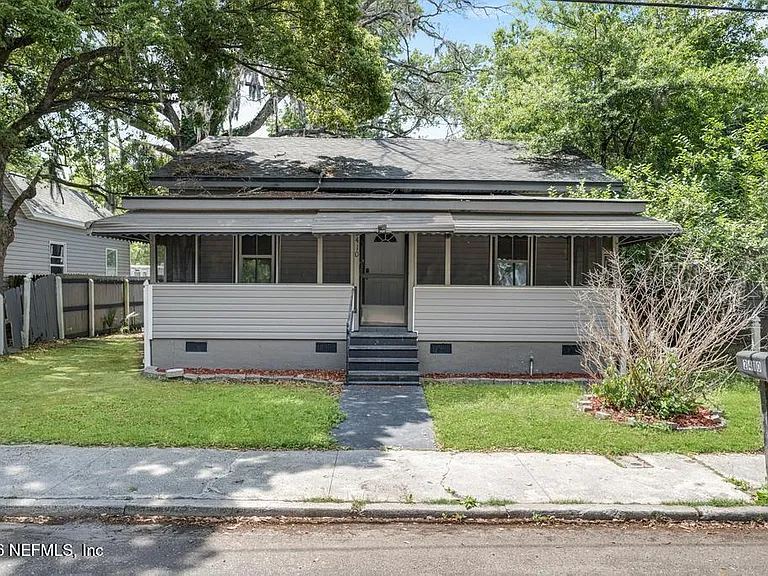 2410 McQuade St — Photo 1