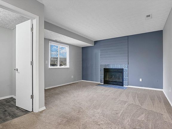 3rd image of 3165 Overton Way