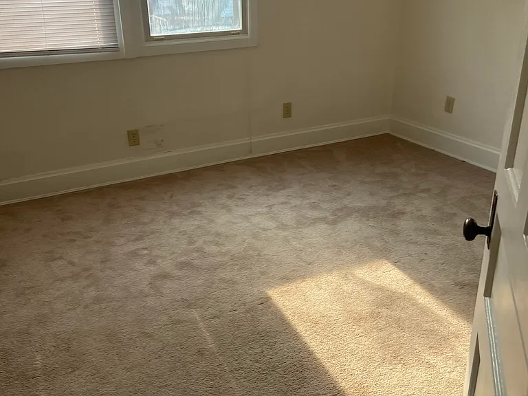 308 N Mulberry St — Photo 13