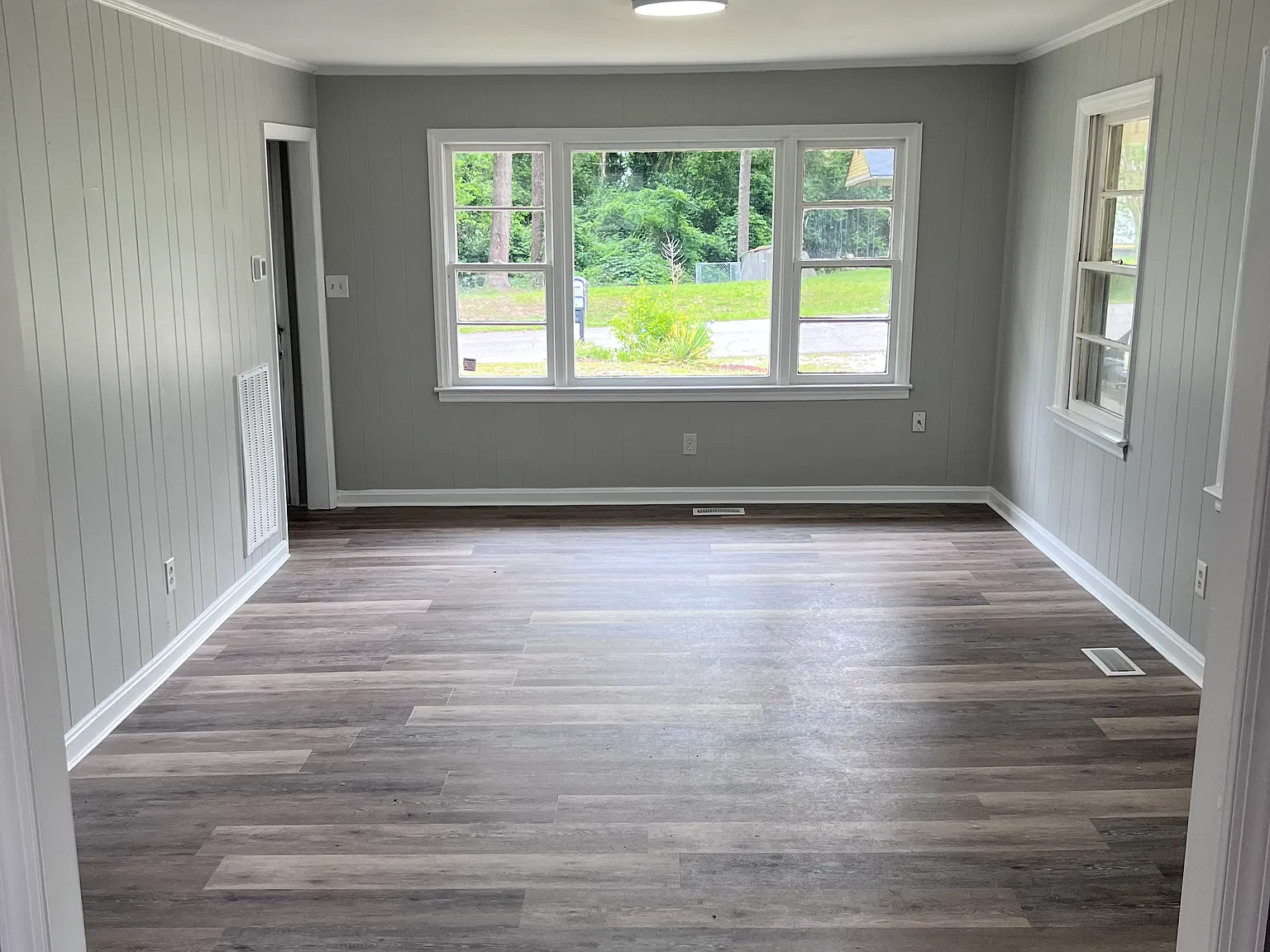 2 bed, 826 sqft, $1,250 — Photo 3