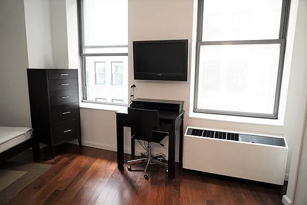 Rented by Renetta Real Estate | media 27