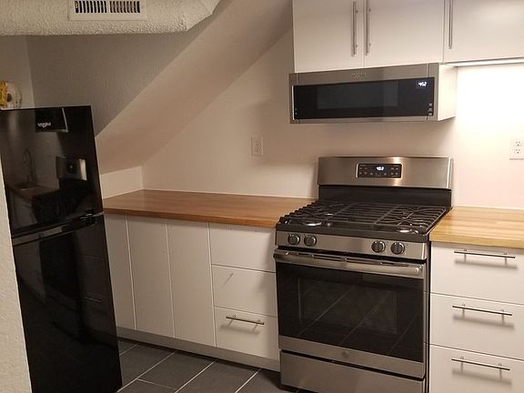 3rd image of 1266 N Downing St APT 4