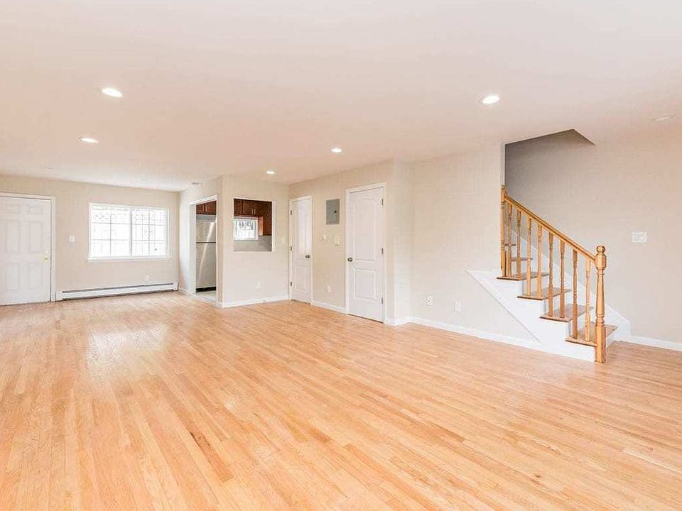 1st image of 1977 76th St #1