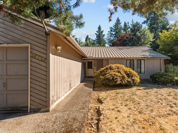 10220 SW Paulina Dr, Tualatin, OR 97062