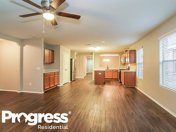 4th image of 16418 Peyton Stone Cir