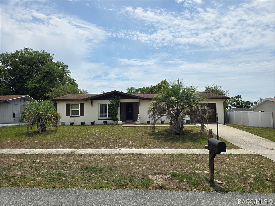 1st image of 2154 W Devon Dr
