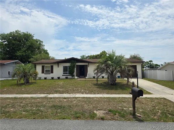 2154 W Devon Dr, Citrus Springs, FL 34434
