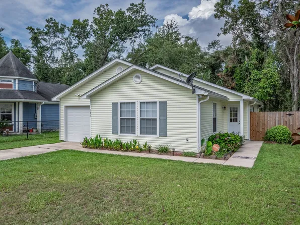 182 Tafflinger Rd, Crawfordville, FL 32327