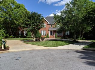 15 Calumet Ct, Greenville, SC 29615
