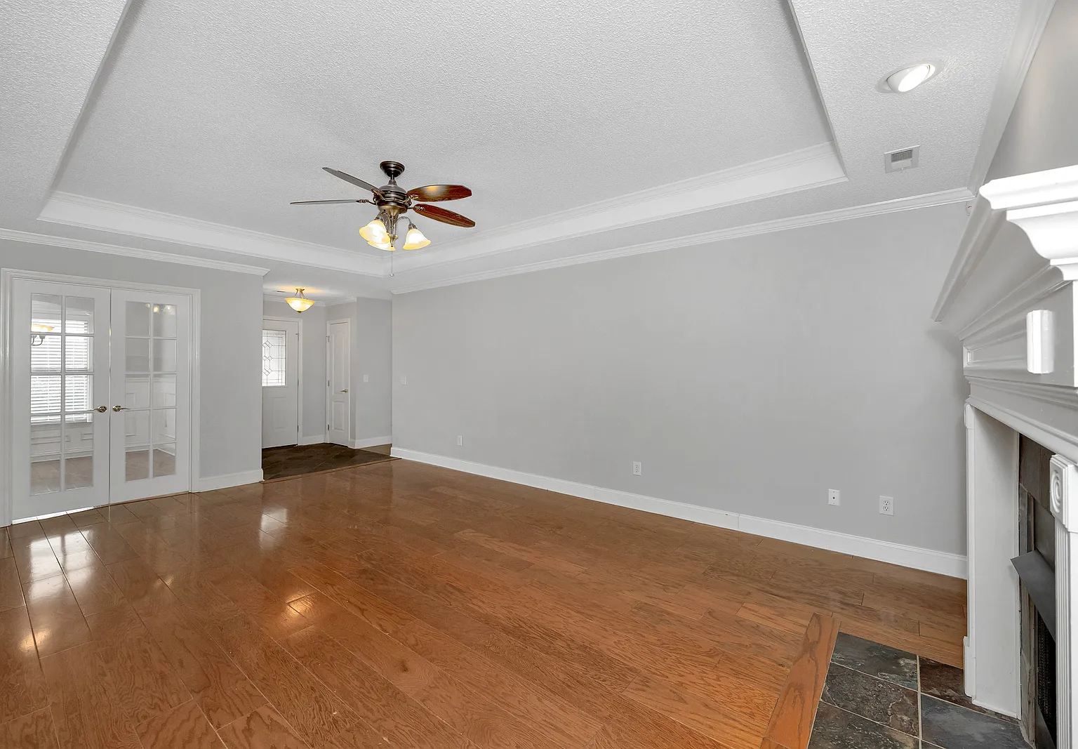 105 Wandering Lane - 1 — Photo 4