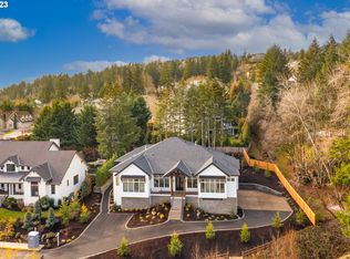 10615 SE Paxton Ln, Happy Valley, OR 97086