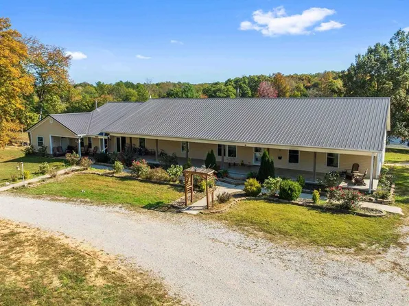 300 Baker Ln, Hawesville, KY 42348