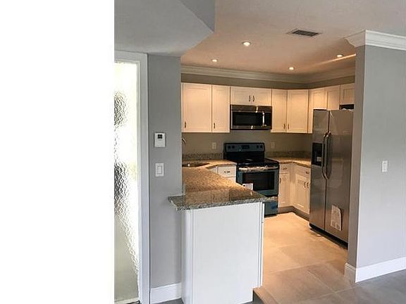 4th image of 3643 NW 35th St #1663