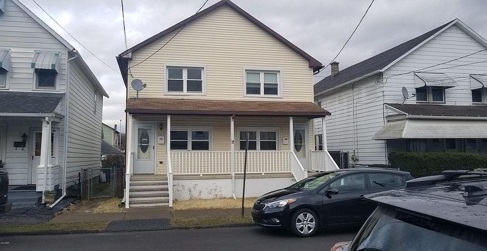 1st image of 578 Orchard St