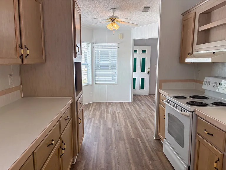 3510 Petticoat Jct — Photo 11
