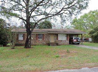 1105 Richard Cir, Adel, GA 31620