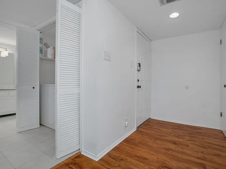 1135 Barton Hills Dr #248 — Photo 13