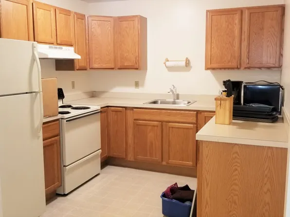 36 N Centre Ave #5, Leesport, PA 19533