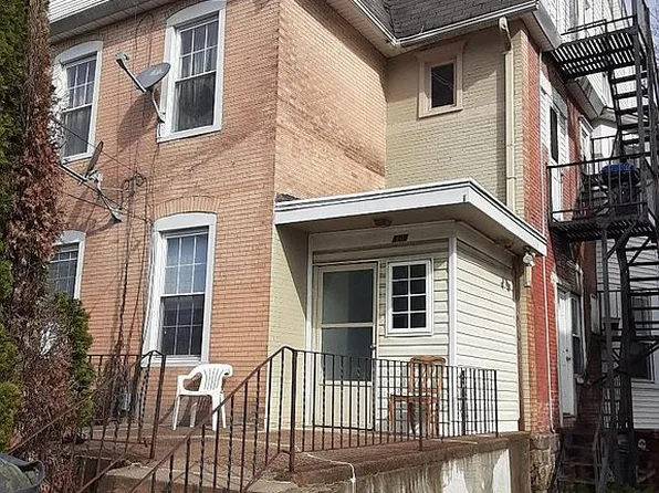 109 E Stewart Ave, Lansdowne, PA 19050