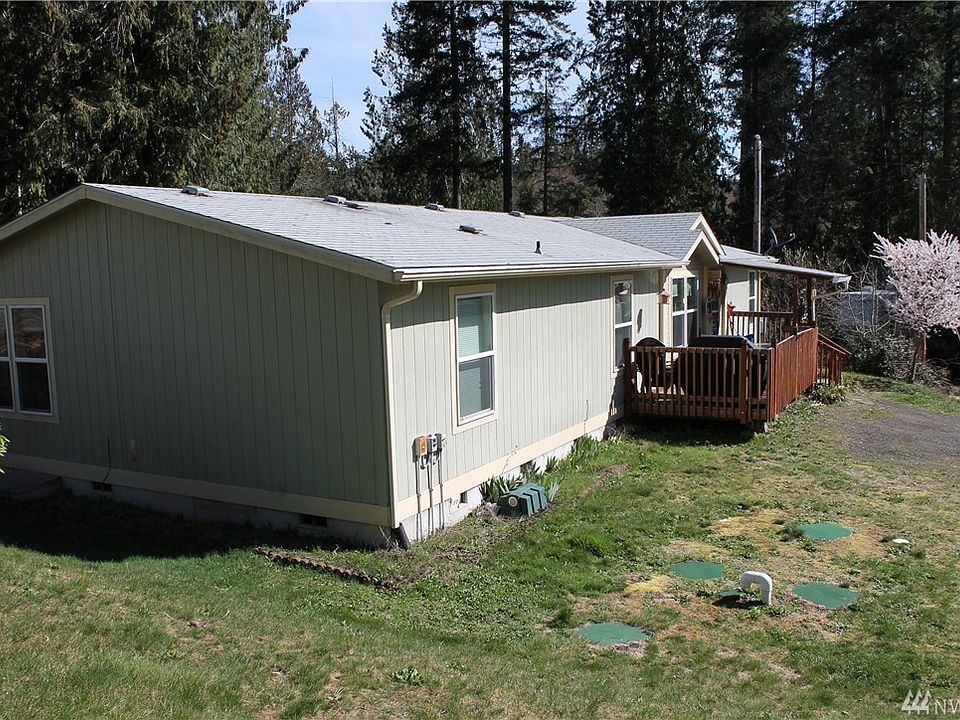 2nd image of 1390 E Trails End Dr