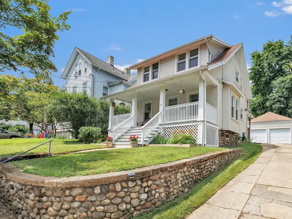 17 Orchard Street, Shelton, CT 06484