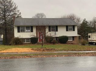 241 Julia Ave, Strasburg, PA 17579