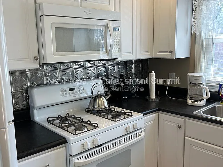 1602 Terrace St — Photo 19