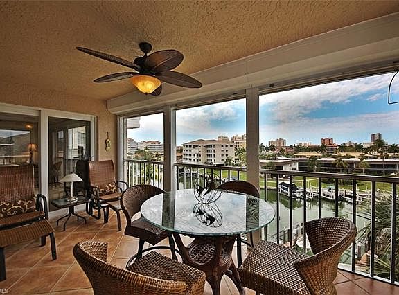 2nd image of 900 Collier Ct APT 405