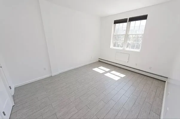 Rented by Compass | media 27