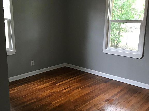 3rd image of 5811 Lafayette Ave