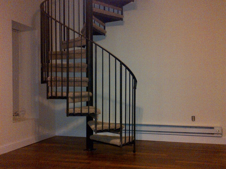 2nd image of 446 Brown St