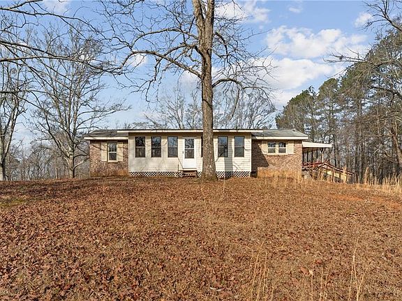 5th image of 5825 Vaughn Rd