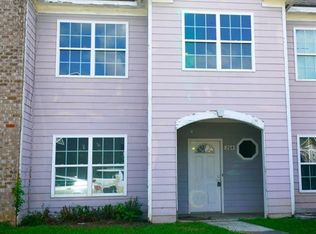 204 Nizzear Ln, Carrollton, GA 30117