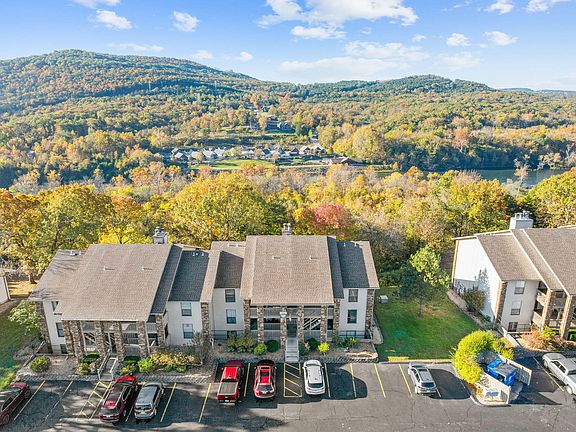 4th image of 126 Overlook Drive #3 BLDG 11