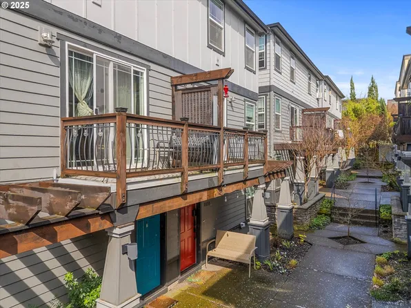 8655 N Crawford St, Portland, OR 97203